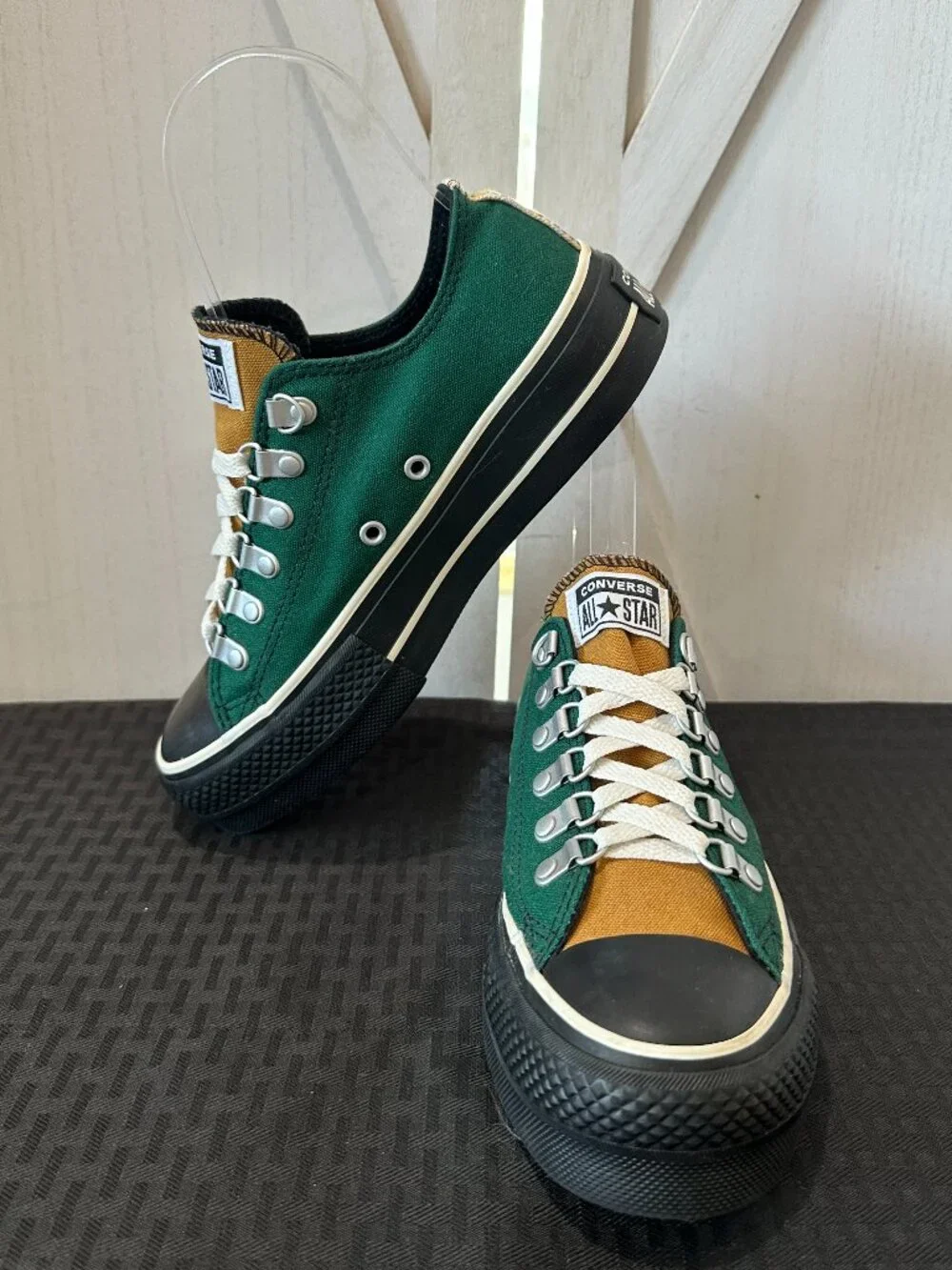 Custom Chuck Taylor All Star Low Lift Platform By You Women's 6.5 - Picture 4 of 9